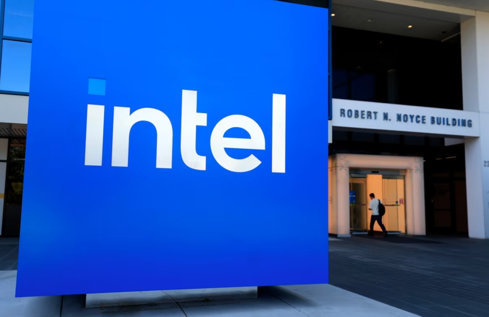 Intel Tampilkan Arah Kebangkitan di CES 2026, Perkuat Fokus pada Teknologi AI